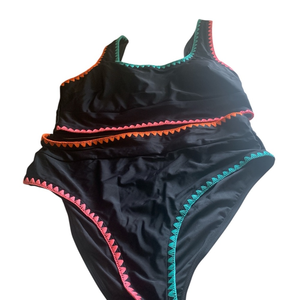 Cupshe Black and Pink Bikini Swimwear